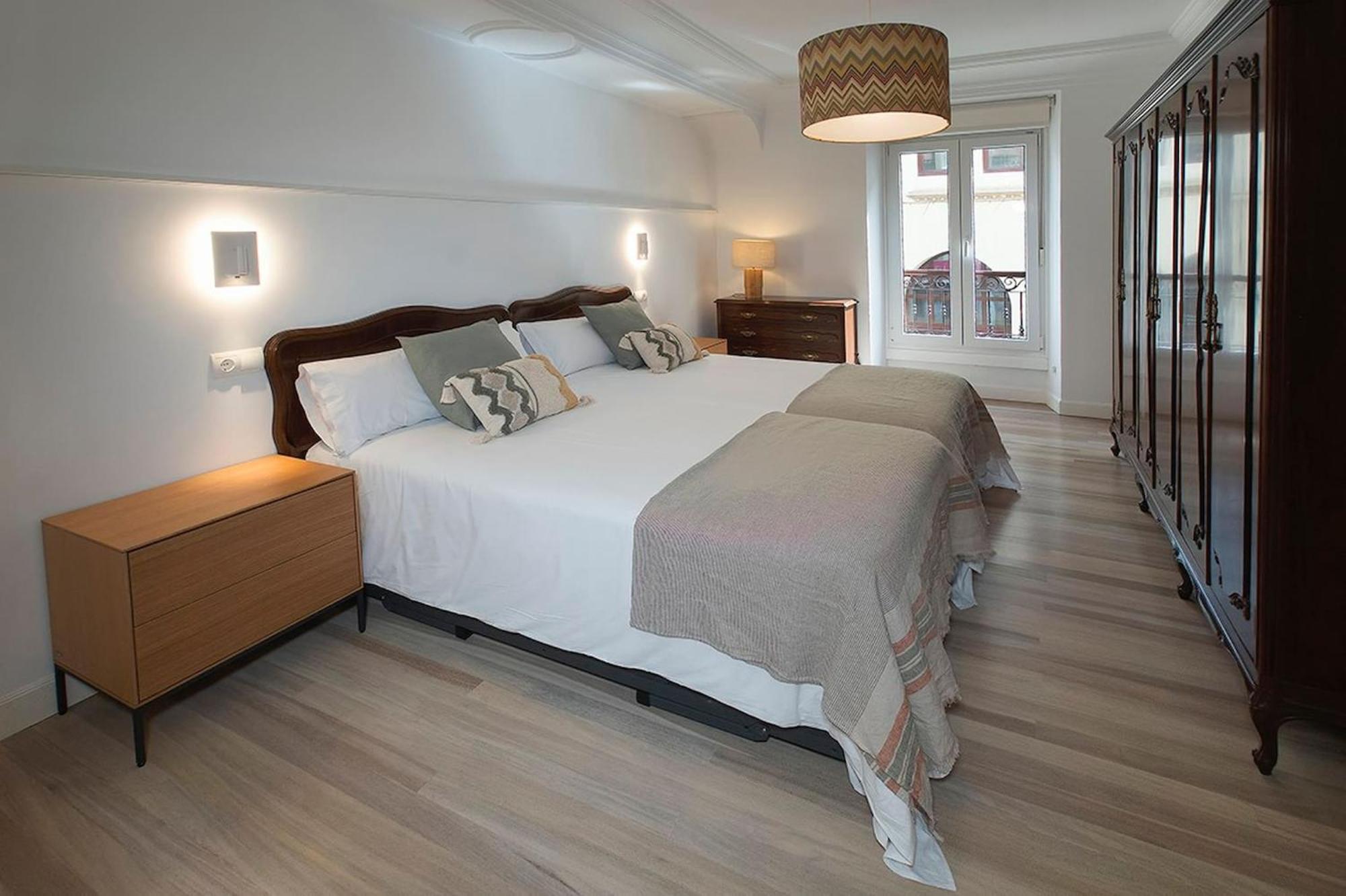 Earra - Goxo - Centro, 450M Playa Apartment Зарауц Екстериор снимка